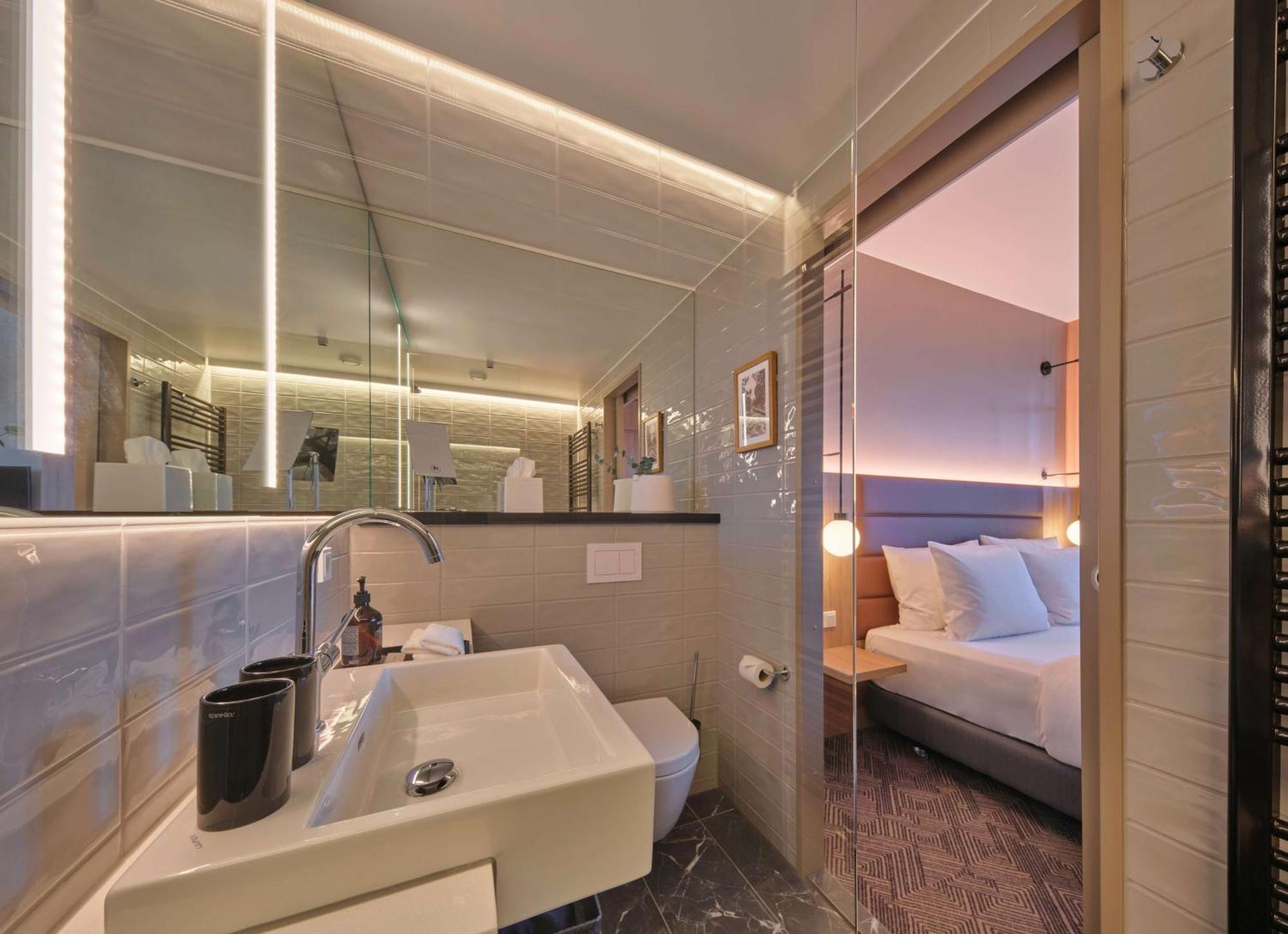 Adina Apartment Hotel ميونيخ المظهر الخارجي الصورة