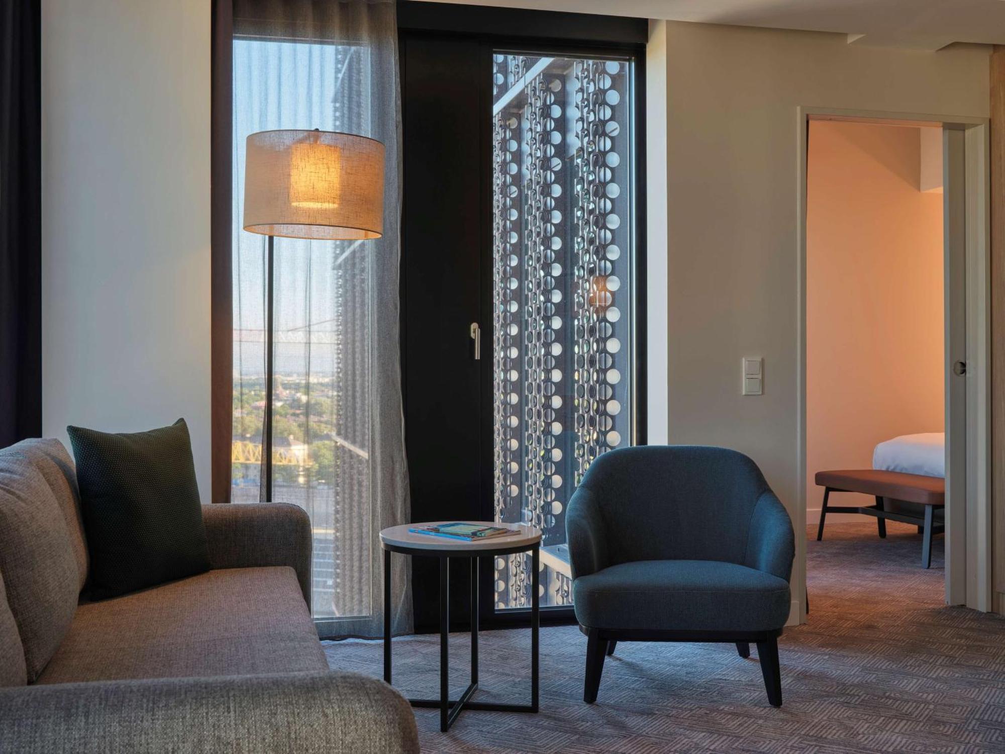 Adina Apartment Hotel ميونيخ المظهر الخارجي الصورة